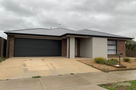 Property photo of 104 Jester Drive Cobblebank VIC 3338
