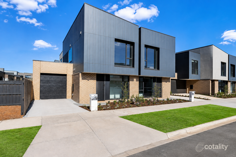 3 Fascination Cct, Aintree, VIC 3336
