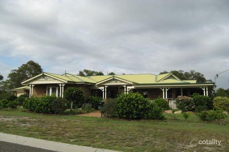 2 Diamond Cres, Tannum Sands, QLD 4680
