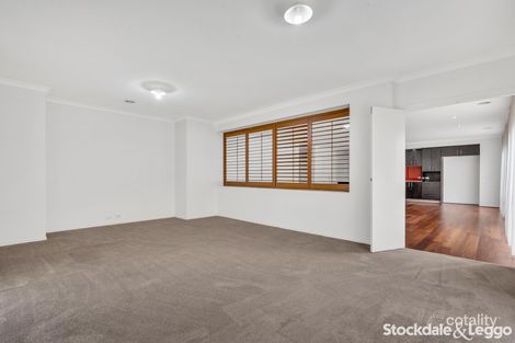 Property photo of 15 Hennessy Street Craigieburn VIC 3064