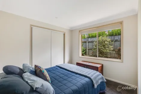 Property photo of 38 Ballin Drive Centenary Heights QLD 4350