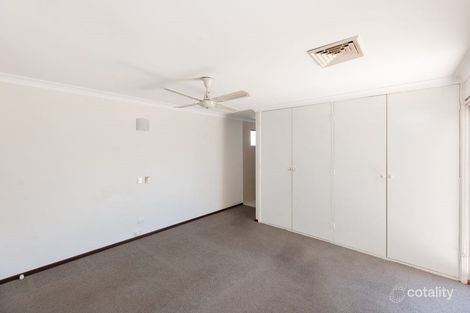 Property photo of 36 Sporing Way Hillarys WA 6025