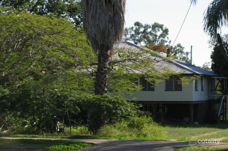 89 Capper St, Gayndah, QLD 4625