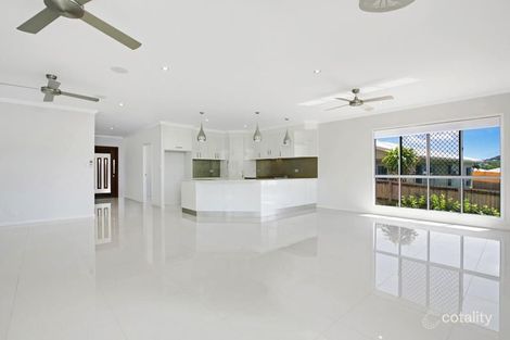 Property photo of 19 Morwong Close Kanimbla QLD 4870