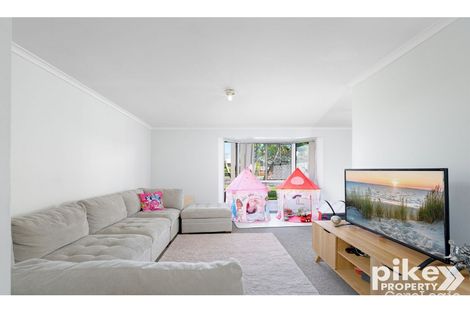 Property photo of 2 Crestwell Close Morayfield QLD 4506