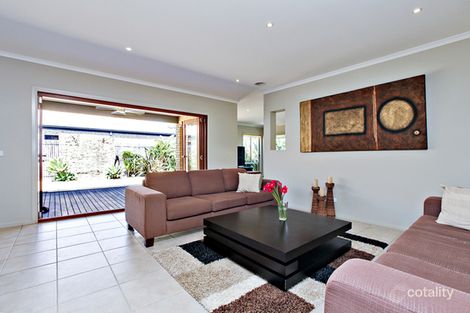 Property photo of 8 Cj Dennis Place Point Cook VIC 3030