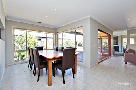 Property photo of 8 Cj Dennis Place Point Cook VIC 3030
