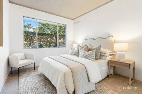 Property photo of 2/22 Hawkesbury Avenue Dee Why NSW 2099