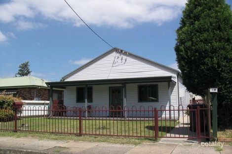 16 Margaret St, Mayfield East, NSW 2304