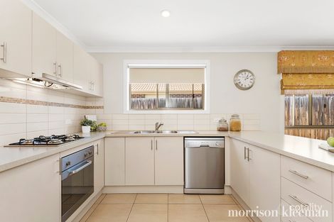 Property photo of 10 Ovens Circuit Whittlesea VIC 3757