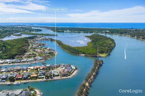Property photo of 28 Captains Way Banora Point NSW 2486