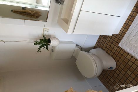 Property photo of 20 Sandhills Drive Bargara QLD 4670