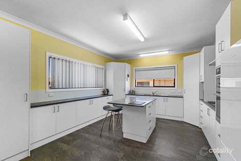 Property photo of 2 Hawk Road Port Vincent SA 5581