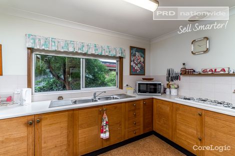 Property photo of 22 Alldis Place Kooringal NSW 2650
