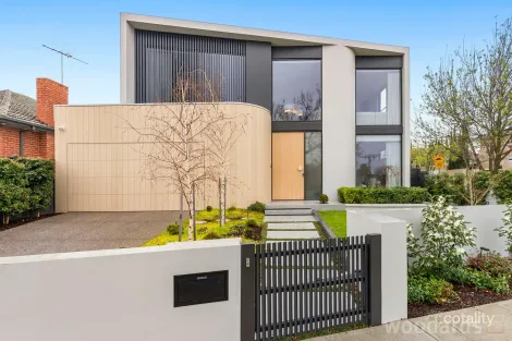 24 Houston Ave, Strathmore, VIC 3041