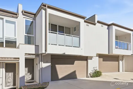 Property photo of 27 Chloe Circuit Norwest NSW 2153