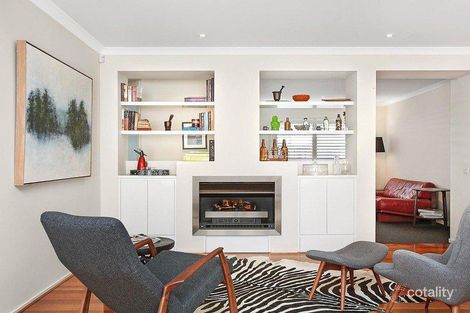 Property photo of 25 Clyde Close Thirroul NSW 2515