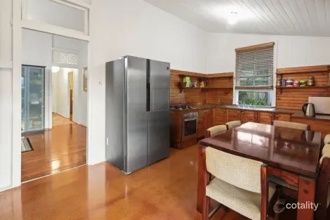 Property photo of 8 Stanley Street Indooroopilly QLD 4068