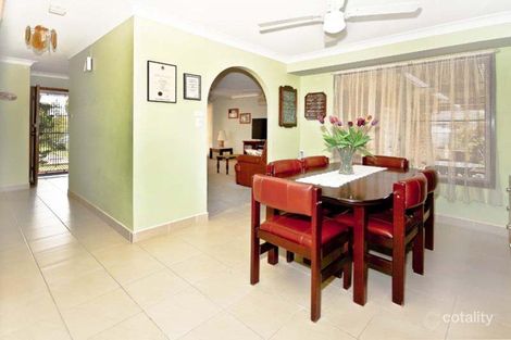 Property photo of 2 Seppelt Place Edensor Park NSW 2176