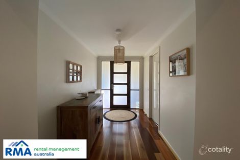 Property photo of 19 Wattle Tree Drive Point Cook VIC 3030