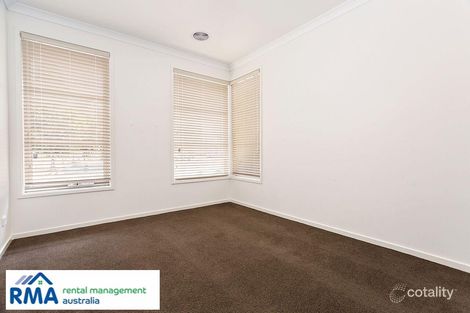 Property photo of 19 Wattle Tree Drive Point Cook VIC 3030