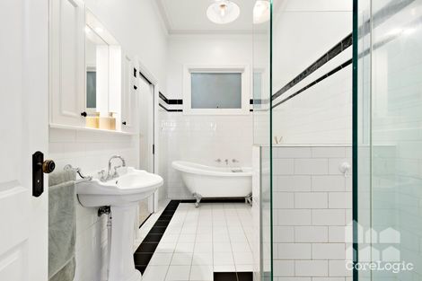Property photo of 428 Barkly Street Footscray VIC 3011