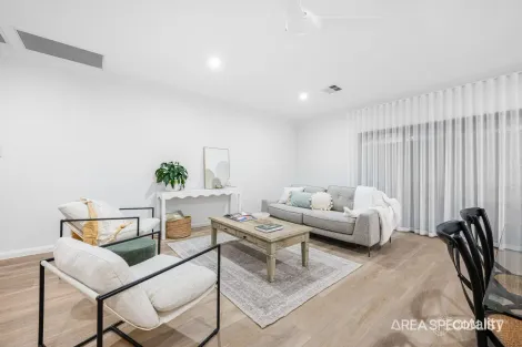 Property photo of 11 Woodside Drive Gol Gol NSW 2738