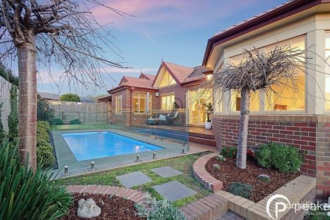 Property photo of 34 Bloomfield Avenue Narre Warren South VIC 3805