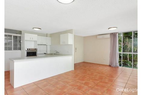 Property photo of 2/45 Old Burleigh Road Surfers Paradise QLD 4217