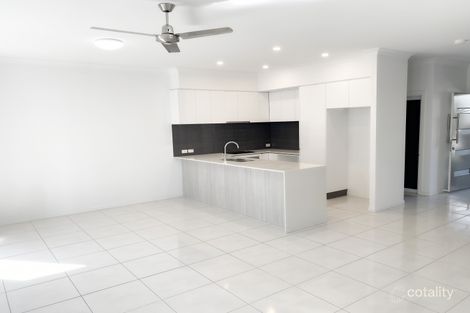 Property photo of 46 Avondale Crescent Parkinson QLD 4115