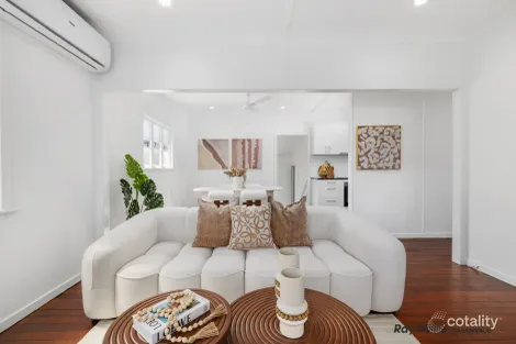 Property photo of 7 Lobley Street Ipswich QLD 4305