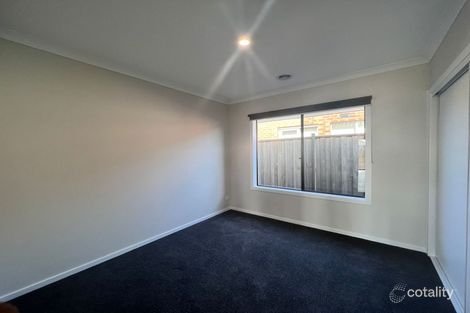 Property photo of 3 Stanmore Crescent Wyndham Vale VIC 3024