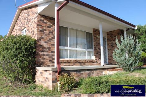 Property photo of 4/13 Walker Place Yass NSW 2582