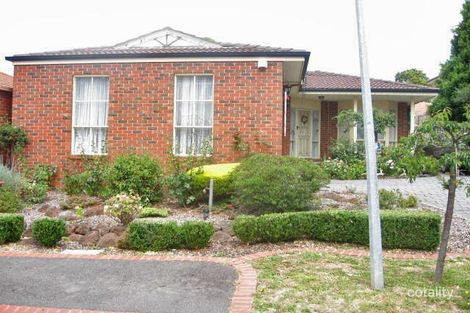 34 Sugarloaf Cl, Burwood East, VIC 3151
