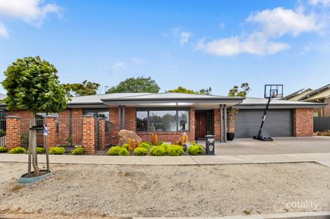 33 Lee Pde, Leongatha, VIC 3953
