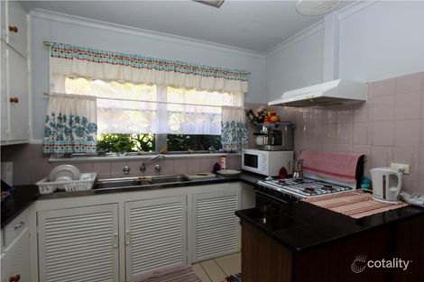 Property photo of 30 Vincent Crescent Werribee VIC 3030