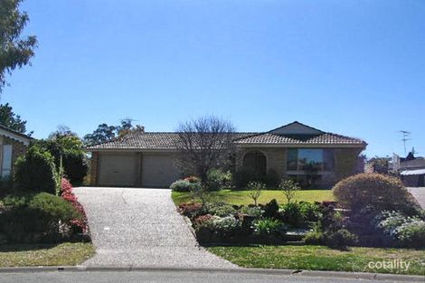 Property photo of 16 Fitzroy Close Hinchinbrook NSW 2168