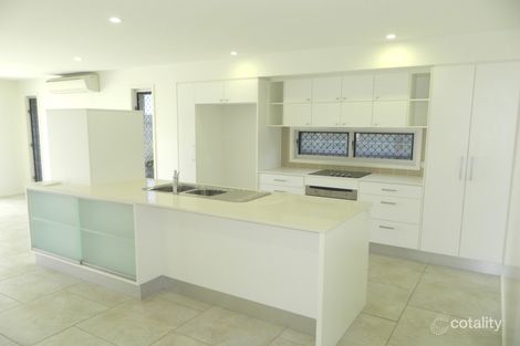 Property photo of 9 Aquarius Drive Bargara QLD 4670