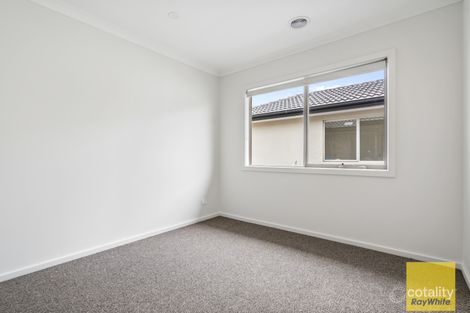 Property photo of 9 Petunia Way Fraser Rise VIC 3336