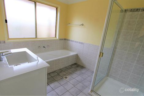Property photo of 25 McLaughlin Circuit Bradbury NSW 2560