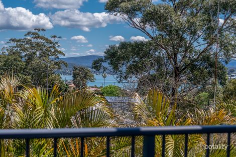 Property photo of 19 Bucklee Crescent Warners Bay NSW 2282