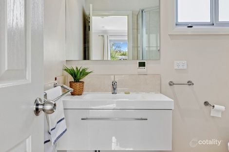 Property photo of 17 Rainbow Drive East Jindabyne NSW 2627