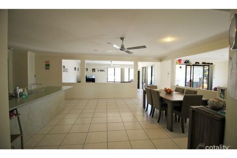Property photo of 35 Bentley Drive Regency Downs QLD 4341