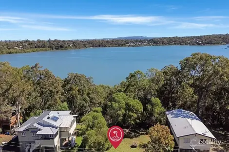 32 Calmwaters Cres, Macleay Island, QLD 4184
