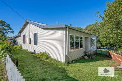 2097 Trowutta Rd, Trowutta, TAS 7330