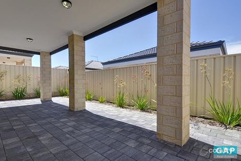 Property photo of 20 Privet Pass Bennett Springs WA 6063