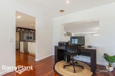 Property photo of 11 Diamond Avenue Albanvale VIC 3021