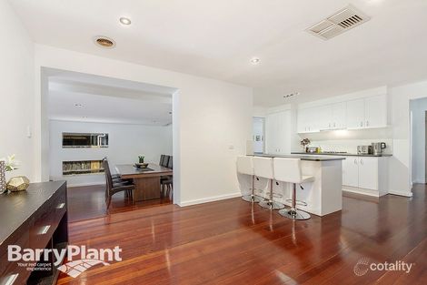 Property photo of 11 Diamond Avenue Albanvale VIC 3021