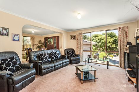 Property photo of 27 Kirkford Drive Mooroolbark VIC 3138