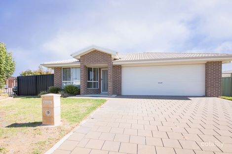 Property photo of 2 Shetland Avenue Dubbo NSW 2830